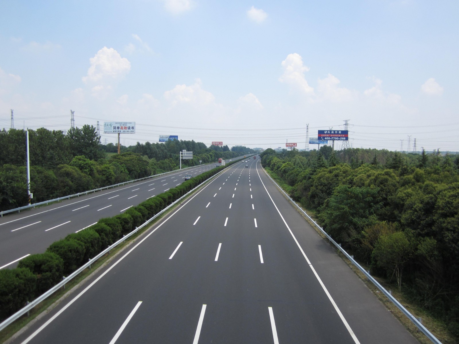 容城县京雄高速沿线环境整治提升项目三标段.jpg